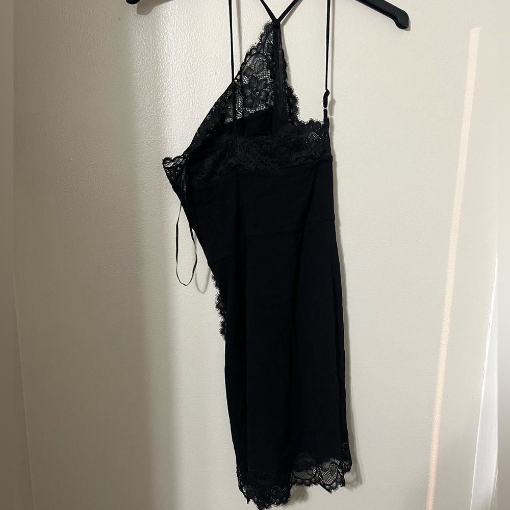 Free People (NWT) Premonitions Mini Bodycon One-Shoulder Dress in Black - Picture 4 of 9